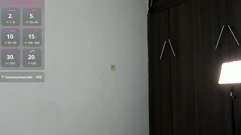 Snapshot of isabella_savina chatting on May 23, 2026, 12:16 am Isabella online show from May 23, 2026, 12:16 am
