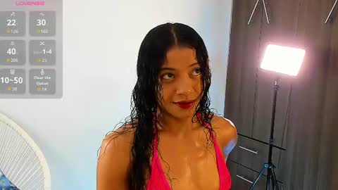 Snapshot of isabella_savina chatting on July 26, 2026, 9:32 pm Isabella online show from July 26, 2026, 9:32 pm