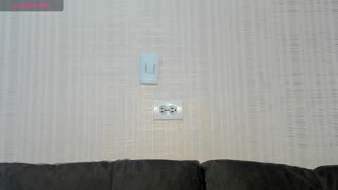 isabellaa23 online show from January 12, 2026, 12:32 pm