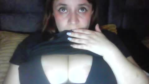 isabellaa_hills_ online show from July 29, 2026, 12:53 am