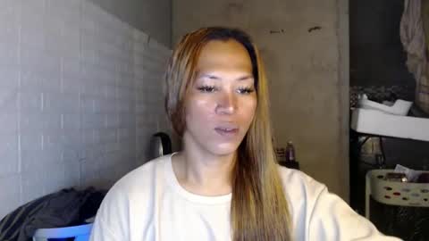 isabellabigcock03 online show from April 4, 2026, 3:53 pm