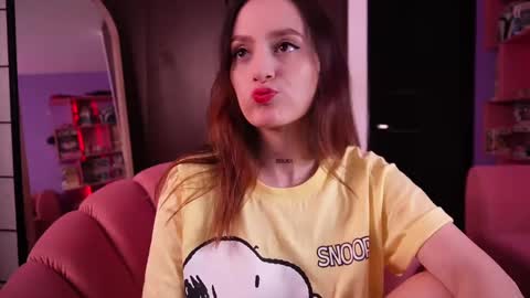 Snapshot of isabellacrz chatting on December 6, 2024, 5:09 am isabellacrz online show from December 6, 2024, 5:09 am