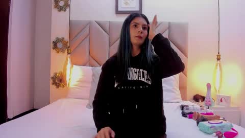 Snapshot of isabellafoox chatting on May 30, 2026, 2:14 pm isabellafoox online show from May 30, 2026, 2:14 pm