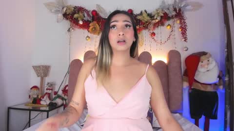 Snapshot of isabellas_smith chatting on December 31, 2024, 7:40 pm Martina IG martissmith01 online show from December 31, 2024, 7:40 pm