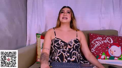 Snapshot of isabellas_smith chatting on December 14, 2025, 10:20 am Martina IG martissmith01 online show from December 14, 2025, 10:20 am