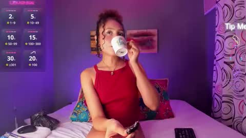 Snapshot of isabellaspencer chatting on October 10, 2025, 10:09 pm Isabella online show from October 10, 2025, 10:09 pm