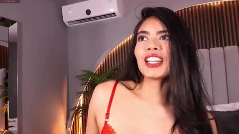 Snapshot of isabellax21 chatting on February 28, 2026, 4:46 am Isa online show from February 28, 2026, 4:46 am