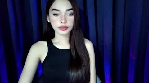 Isabelle online show from June 12, 2026, 5:17 am