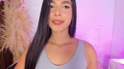 Isa online show from December 22, 2025, 10:07 pm