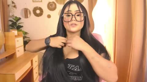 Snapshot of isabellizacums chatting on February 10, 2026, 7:45 am isabelliza princess online show from February 10, 2026, 7:45 am