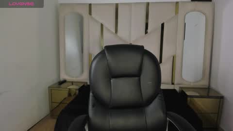 isabellrodriguez18 online show from March 1, 2026, 4:03 am