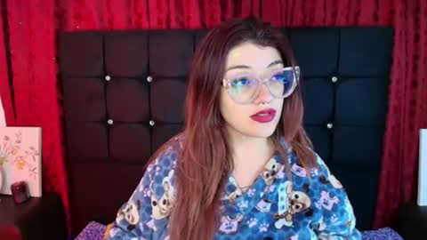 Isabella Ferrer online show from July 11, 2026, 6:16 am