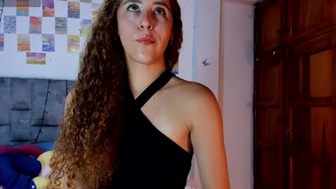 Snapshot of isangel_ chatting on April 16, 2026, 2:34 am Isabela online show from April 16, 2026, 2:34 am