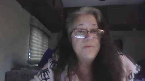 Iseestarz420 online show from December 7, 2024, 3:52 pm