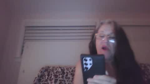 Iseestarz420 online show from January 1, 2025, 5:54 am