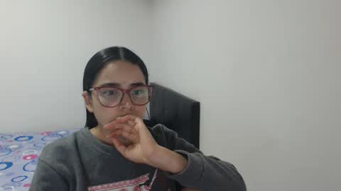 Emma online show from January 6, 2026, 1:31 am