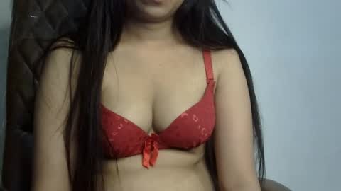 ishika_ishu online show from October 15, 2025, 11:05 pm