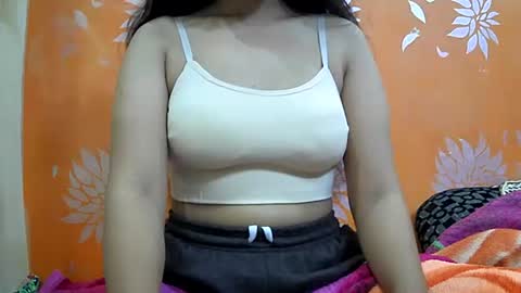 Snapshot of ishika_singh_ chatting on March 9, 2025, 5:22 am ishika_singh_ online show from March 9, 2025, 5:22 am