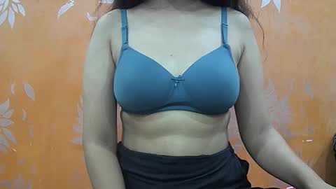 Snapshot of ishika_singh_ chatting on October 13, 2025, 1:49 am ishika_singh_ online show from October 13, 2025, 1:49 am