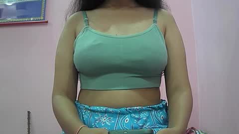 Snapshot of ishika_singh_ chatting on October 23, 2025, 4:39 pm ishika_singh_ online show from October 23, 2025, 4:39 pm