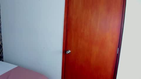 Snapshot of isidel79 chatting on February 27, 2026, 12:38 pm isidel79 online show from February 27, 2026, 12:38 pm