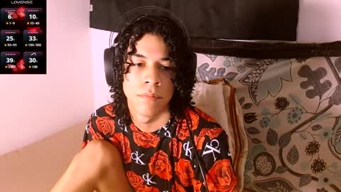 Isidro online show from April 10, 2026, 11:42 pm