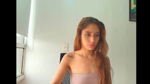 Snapshot of isis_pink chatting on February 10, 2026, 5:17 pm Alaya online show from February 10, 2026, 5:17 pm