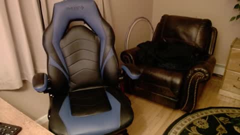 Snapshot of islandguy70 chatting on February 28, 2025, 10:20 am Jim online show from February 28, 2025, 10:20 am