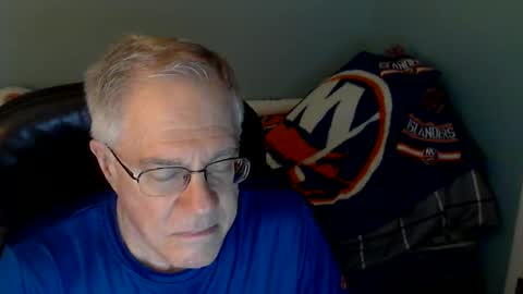 Snapshot of islesman22 chatting on May 20, 2026, 11:44 pm islesman22 online show from May 20, 2026, 11:44 pm