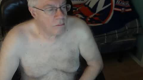 Snapshot of islesman22 chatting on May 27, 2026, 9:17 am islesman22 online show from May 27, 2026, 9:17 am