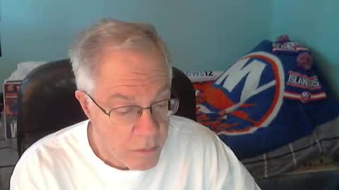 Snapshot of islesman22 chatting on May 30, 2026, 10:56 am islesman22 online show from May 30, 2026, 10:56 am