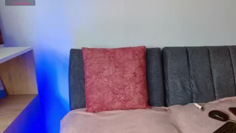 Snapshot of isolation55 chatting on March 18, 2026, 5:38 pm isolation55 online show from March 18, 2026, 5:38 pm