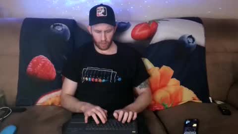 Tall Jewish Ginger DOM online show from December 1, 2024, 9:15 pm