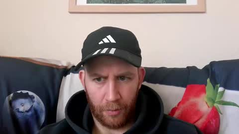 Tall Jewish Ginger DOM online show from December 2, 2024, 1:02 pm