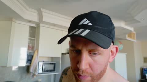 Tall Jewish Ginger DOM online show from December 23, 2024, 12:19 pm