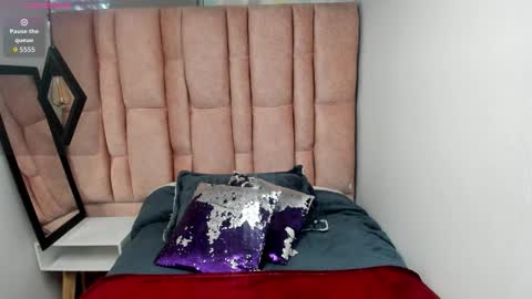 ISSA MILF online show from February 28, 2026, 12:17 pm