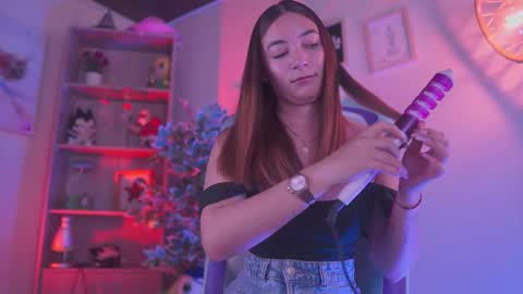 ISSA  online show from February 26, 2026, 1:43 pm