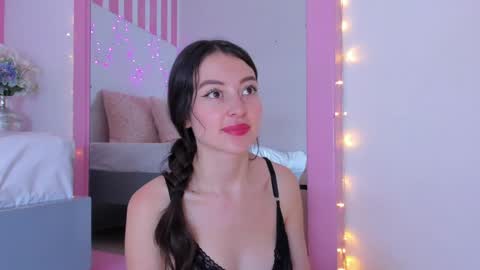         online show from January 6, 2025, 9:32 pm