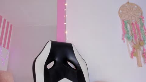         online show from January 13, 2025, 6:16 pm