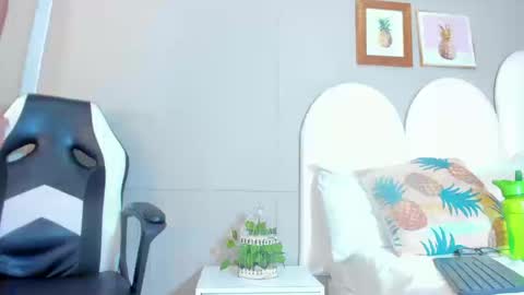         online show from March 12, 2026, 2:56 pm