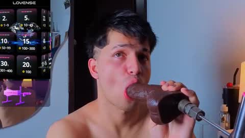 Issac online show from January 9, 2026, 4:59 am