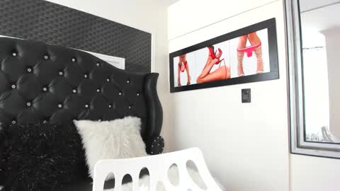 Snapshot of issadorajames chatting on January 18, 2025, 1:18 pm issadorajames online show from January 18, 2025, 1:18 pm