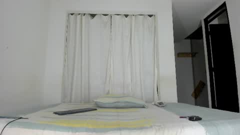 Isabella  online show from June 11, 2026, 8:01 am