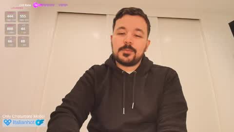 Snapshot of italianhorny2018 chatting on January 8, 2026, 9:33 am Gio online show from January 8, 2026, 9:33 am