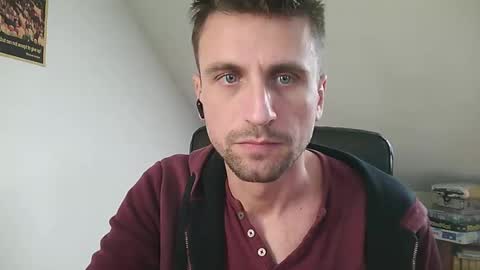 italiano116116 online show from December 22, 2024, 1:44 pm