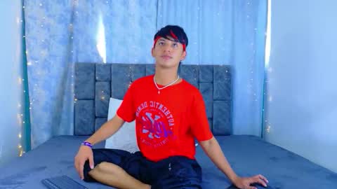 Snapshot of ithan_kingtwin chatting on May 15, 2026, 7:10 pm ithan_kingtwin online show from May 15, 2026, 7:10 pm