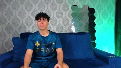 Ithan and Friends online show from January 17, 2025, 7:30 am