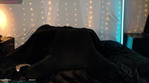 Snapshot of its_allixo chatting on May 28, 2026, 6:05 pm Alli online show from May 28, 2026, 6:05 pm