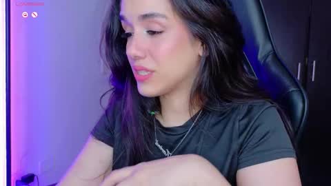 K A R I online show from February 10, 2026, 9:52 pm