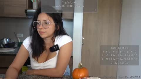 Jessi online show from October 15, 2025, 8:09 pm